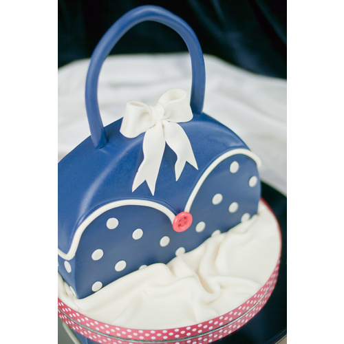 Polka Dot Handbag Cake Workshop 29th June 2019