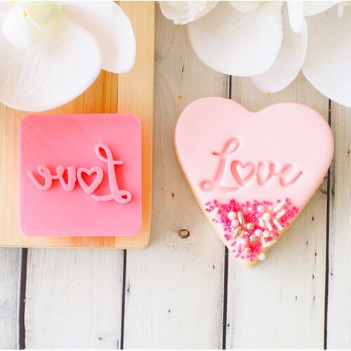 FONDANT EMBOSSER - Love (Fun)